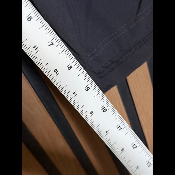 Kuhl Hiking eShorts 34 Mens Gray Nylon Stretch White Stitching 9" Inseam - Picture 5 of 7